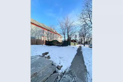 679 Charles Avenue, Saint Paul, MN 55104 - Photo 3