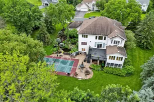 17558 George Moran Dr, Eden Prairie, MN 55347 - Photo 9