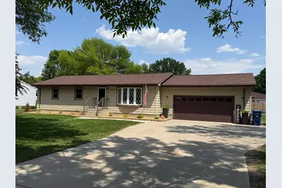 502 19th Street N, Benson, MN 56215 - Photo 1