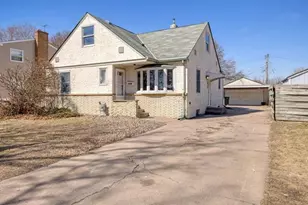 2194 Suburban Ave, Saint Paul, MN 55119 - Photo 1