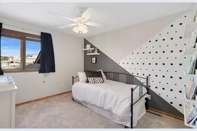 20621 Fruitwood Path, Lakeville, MN 55044 - Photo 31