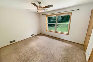 3017 Rainier Ct, Burnsville, MN 55337 - Photo 17