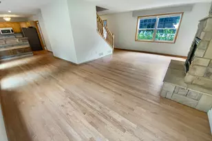 3017 Rainier Ct, Burnsville, MN 55337 - Photo 9