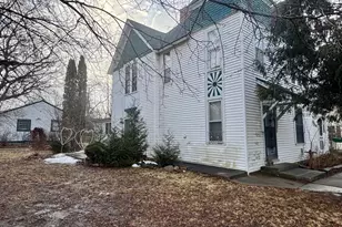 321 N Section Ave, Spring Valley, MN 55975 - Photo 3