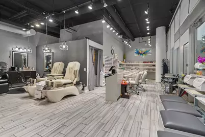 215 10th Avenue S, Minneapolis, MN 55415 - Photo 9