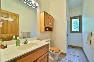 10124 Timber Wolf Trl, Kabetogama, MN 56669 - Photo 37