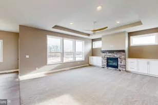 6839 Timberview Ct, Cannon Falls, MN 55009 - Photo 9