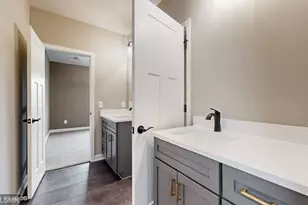 6839 Timberview Ct, Cannon Falls, MN 55009 - Photo 27