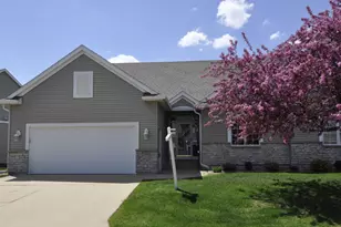 2308 Coral Ct NE, Rochester, MN 55906 - Photo 1