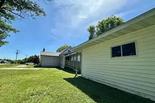 102 Walker Ave S, New York Mills, MN 56567 - Photo 29