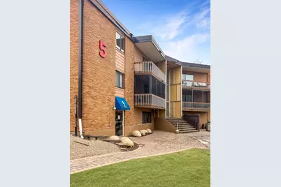 5440 Three Points Boulevard #513, Mound, MN 55364 - Photo 3