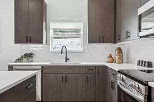 10030 Diffley Ct, Inver Grove Heights, MN 55077 - Photo 5