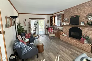 1006 10th St SW, Wadena, MN 56482 - Photo 9