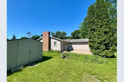 1006 10th Street SW, Wadena, MN 56482 - Photo 5