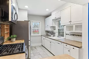 4024 Emerson Ave N, Minneapolis, MN 55412 - Photo 9