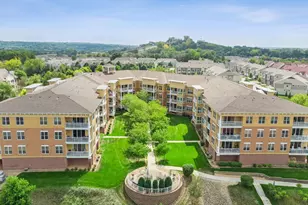 600 Greenhaven Dr, Burnsville, MN 55306 - Photo 1