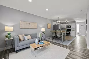 6140 Golden Valley Rd, Golden Valley, MN 55422 - Photo 9