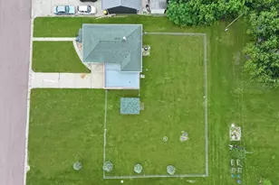 312 4th Street E, Jasper, MN 56144 - Photo 3