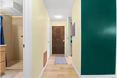 520 Ridgewood Avenue #4, Minneapolis, MN 55403 - Photo 3