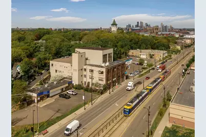 3338 University Avenue SE, Minneapolis, MN 55414 - Photo 1