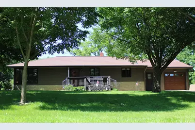 209 E Elm Avenue, Upsala, MN 56384 - Photo 1