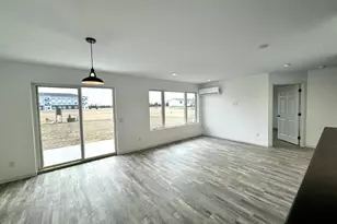 512 Garfield St SE, Warroad, MN 56763 - Photo 7