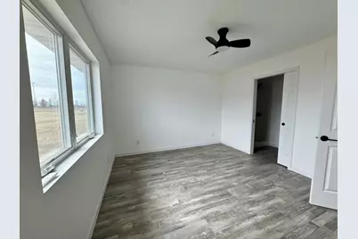 512 Garfield Street SE, Warroad, MN 56763 - Photo 11