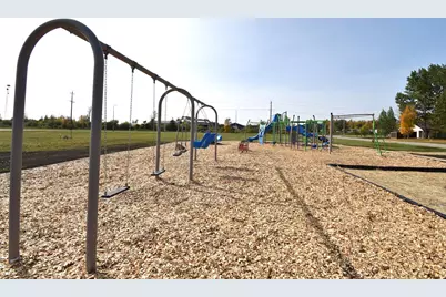 512 Garfield Street SE, Warroad, MN 56763 - Photo 19