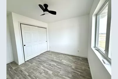 512 Garfield Street SE, Warroad, MN 56763 - Photo 9