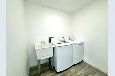 514 Garfield Street SE, Warroad, MN 56763 - Photo 9