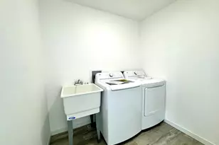 514 Garfield St SE, Warroad, MN 56763 - Photo 9