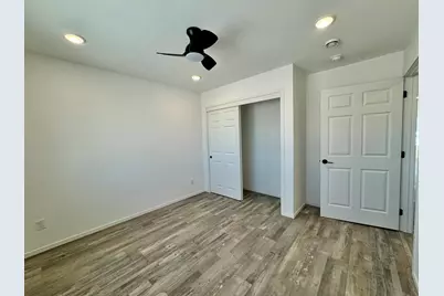 602 Garfield Street SE, Warroad, MN 56763 - Photo 13