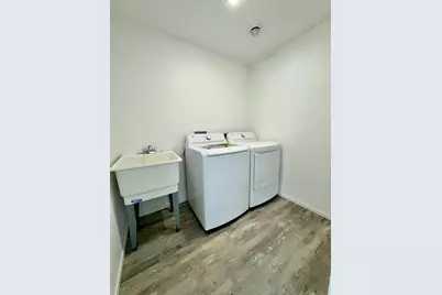 602 Garfield Street SE, Warroad, MN 56763 - Photo 15