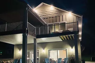 1084 W Lake Dr, Detroit Lakes, MN 56501 - Photo 1