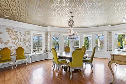 2427 E Lake Of The Isles Parkway, Minneapolis, MN 55405 - Photo 5