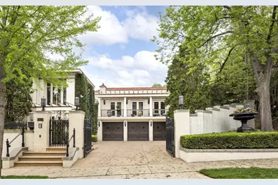 2427 E Lake Of The Isles Parkway, Minneapolis, MN 55405 - Photo 33