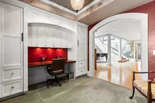 2427 E Lake Of The Isles Pkwy, Minneapolis, MN 55405 - Photo 23