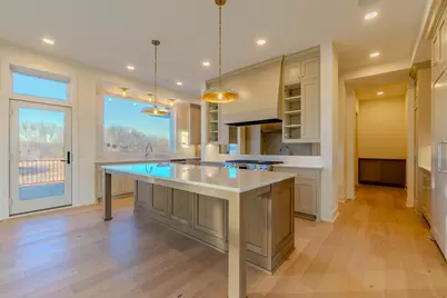 5946 Kochs Crossing, Independence, MN 55359 - Photo 3