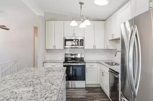 2584 76th St E, Inver Grove Heights, MN 55076 - Photo 5