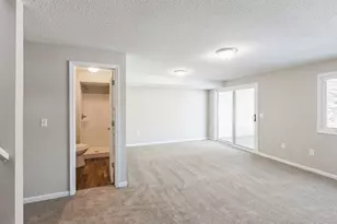 2584 76th St E, Inver Grove Heights, MN 55076 - Photo 9