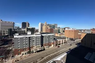 220 Broadway Ave S, Rochester, MN 55904 - Photo 19