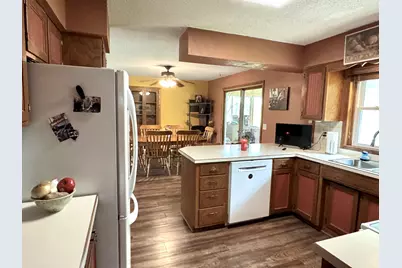 1001 1st Avenue NW, Pelican Rapids, MN 56572 - Photo 27