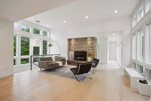 209 Westwood Dr N, Golden Valley, MN 55422 - Photo 5