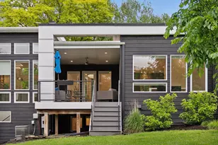 209 Westwood Dr N, Golden Valley, MN 55422 - Photo 33