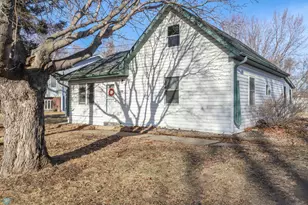 110 N 2nd Street N, Sabin, MN 56580 - Photo 1