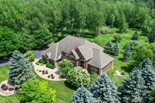 6 Troon Ct, Dellwood, MN 55110 - Photo 1