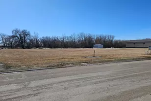 509 2nd St SE, Glyndon, MN 56547 - Photo 1