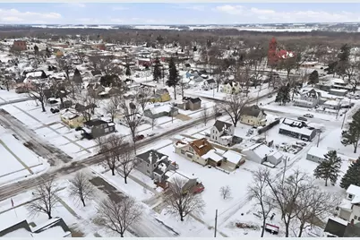 227 E 2nd Street, Blue Earth, MN 56013 - Photo 73