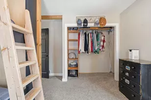 227 E 2nd St, Blue Earth, MN 56013 - Photo 37