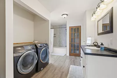 227 E 2nd Street, Blue Earth, MN 56013 - Photo 13